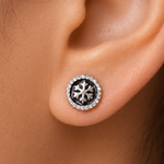 Load image into Gallery viewer, 925 Sterling Silver Snowflake Cz Stud Earrings, Snowflake Studs Earrings, Snowflake Jewelry, Winter Jewelry, CZ Snowflake Studs, Dainty Earrings, Sister Gift, Mother gift, Small Studs
