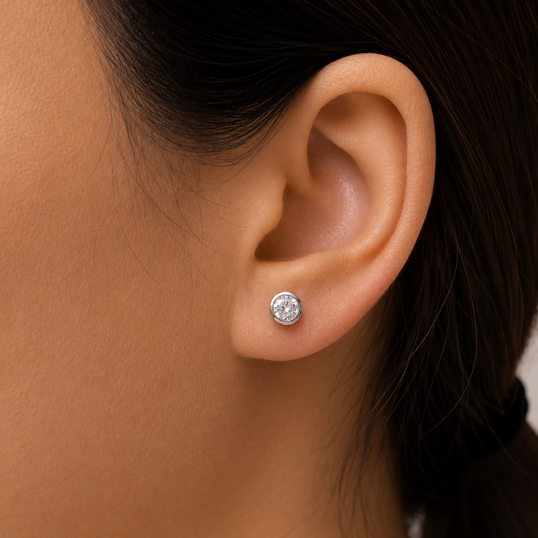 925 Sterling Silver Cubic Zirconia Bezel-Set Earrings, CZ Silver Bezel Studs Earrings,&nbsp; Bezel Earrings For Gift, Hypoallergenic Bezel Studs, Classic Bezel Stud Earrings