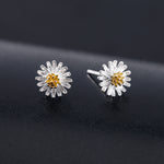 Load image into Gallery viewer, 925 Sterling Silver Flower Earrings, Daisy Studs, Flower Studs Earring, Flower Studs, Flower Studs For Gift, Daisy Flower Stud Earrings

