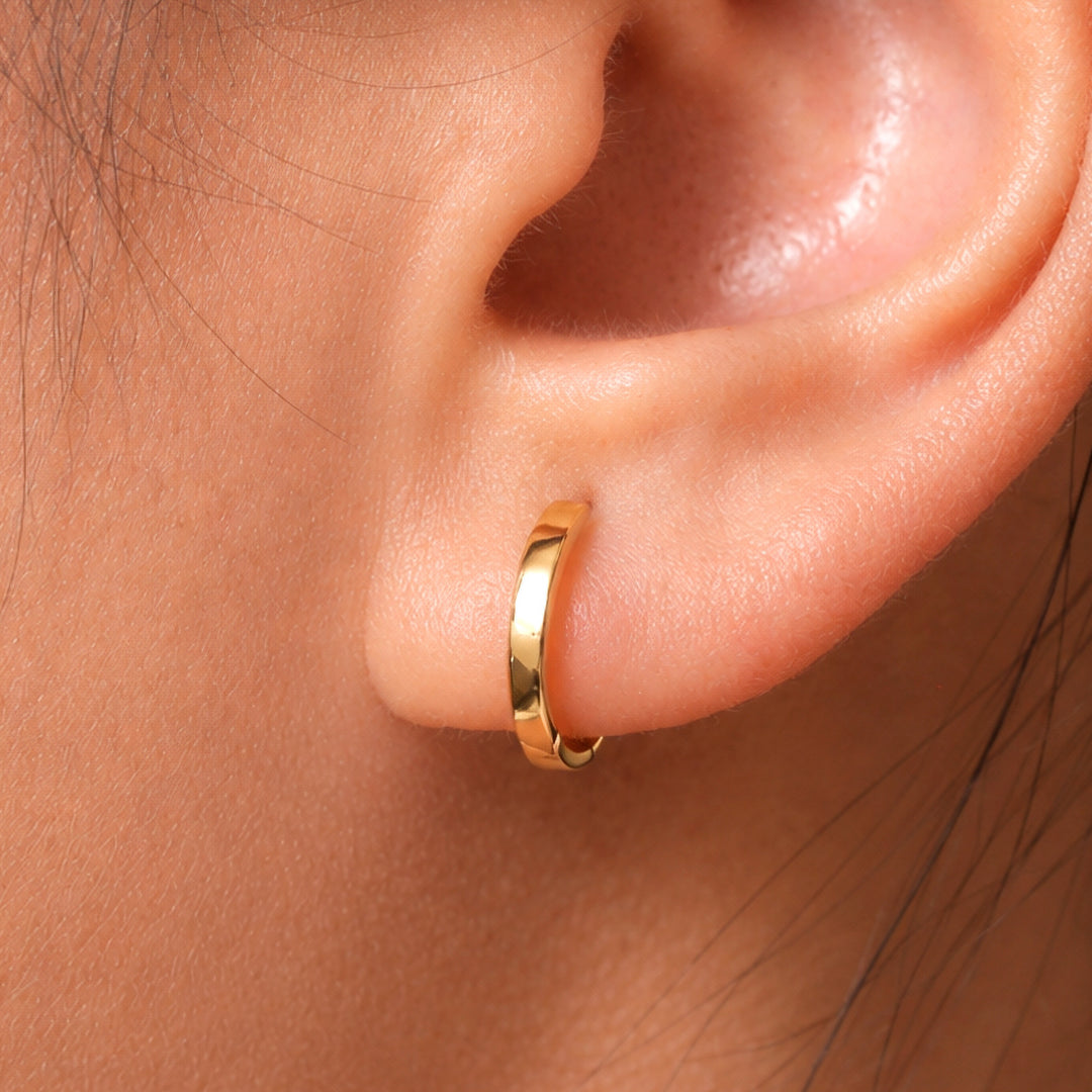 Solid 14K Yellow Gold Huggies, Hoop Huggies Earrings, Huggies, Dainty Hoop Earrings, Tiny Huggies Earrings, Circle Huggies, Yellow Gold Huggies, Classic Huggies