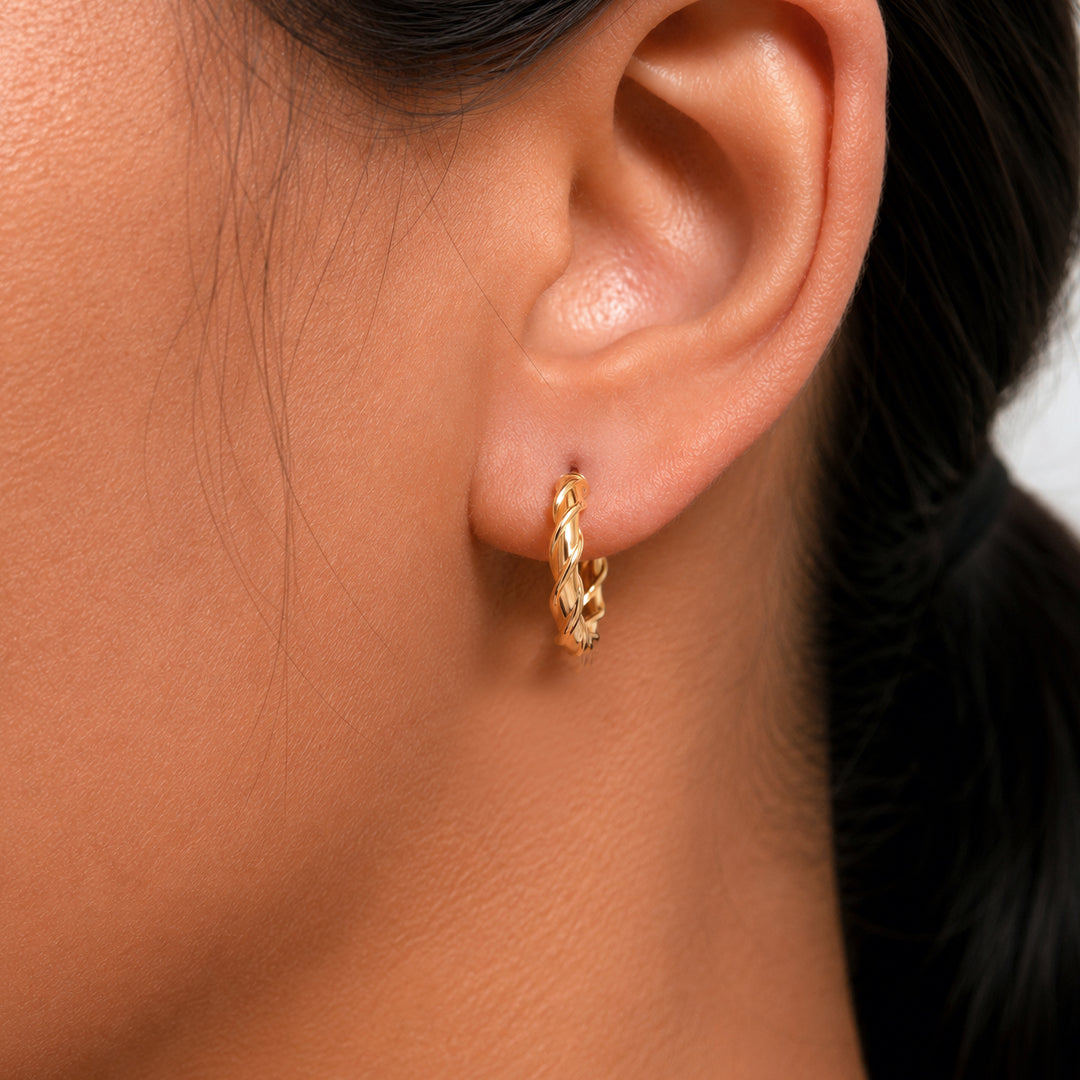 14K Solid Yellow Gold  15mm Twisted Hoop Earrings, Circle Twisted Hoop Earrings, Gold Twisted Hoop Earrings, Hinged Clasp Hoop Earrings, Gold Hoop Earrings, Round Twisted Hoop Earrings