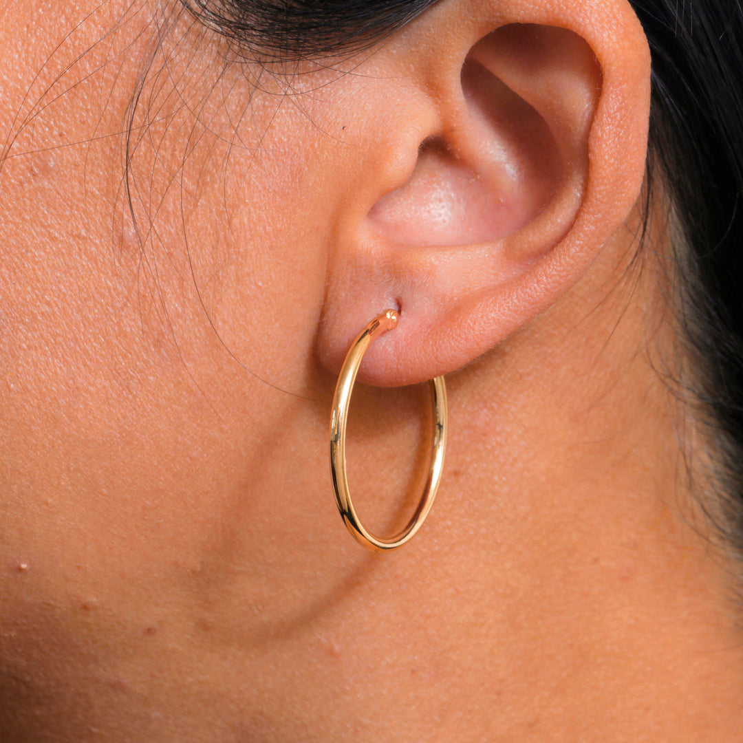14K Yellow Gold Shiny Tube 30mm Hoop Earrings