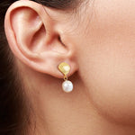 Load image into Gallery viewer, 925 Sterling Silver With 14k Gold Plated Scallop Pearl Dangle Earrings, Scallop Dangle For Women, Summer Pearl Dangle Earrings
